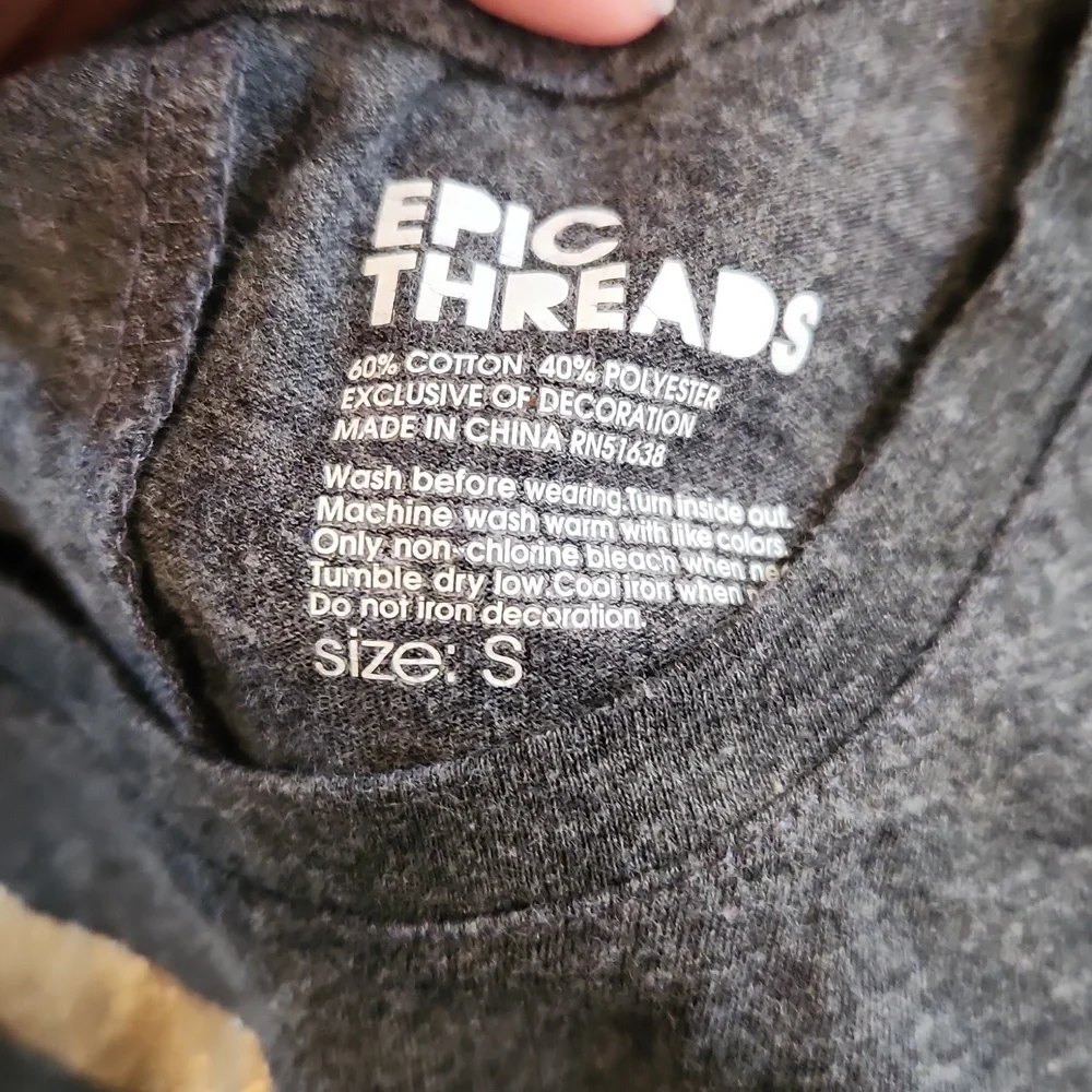 Epic threads long sleeve Tee - Picture 3 of 4